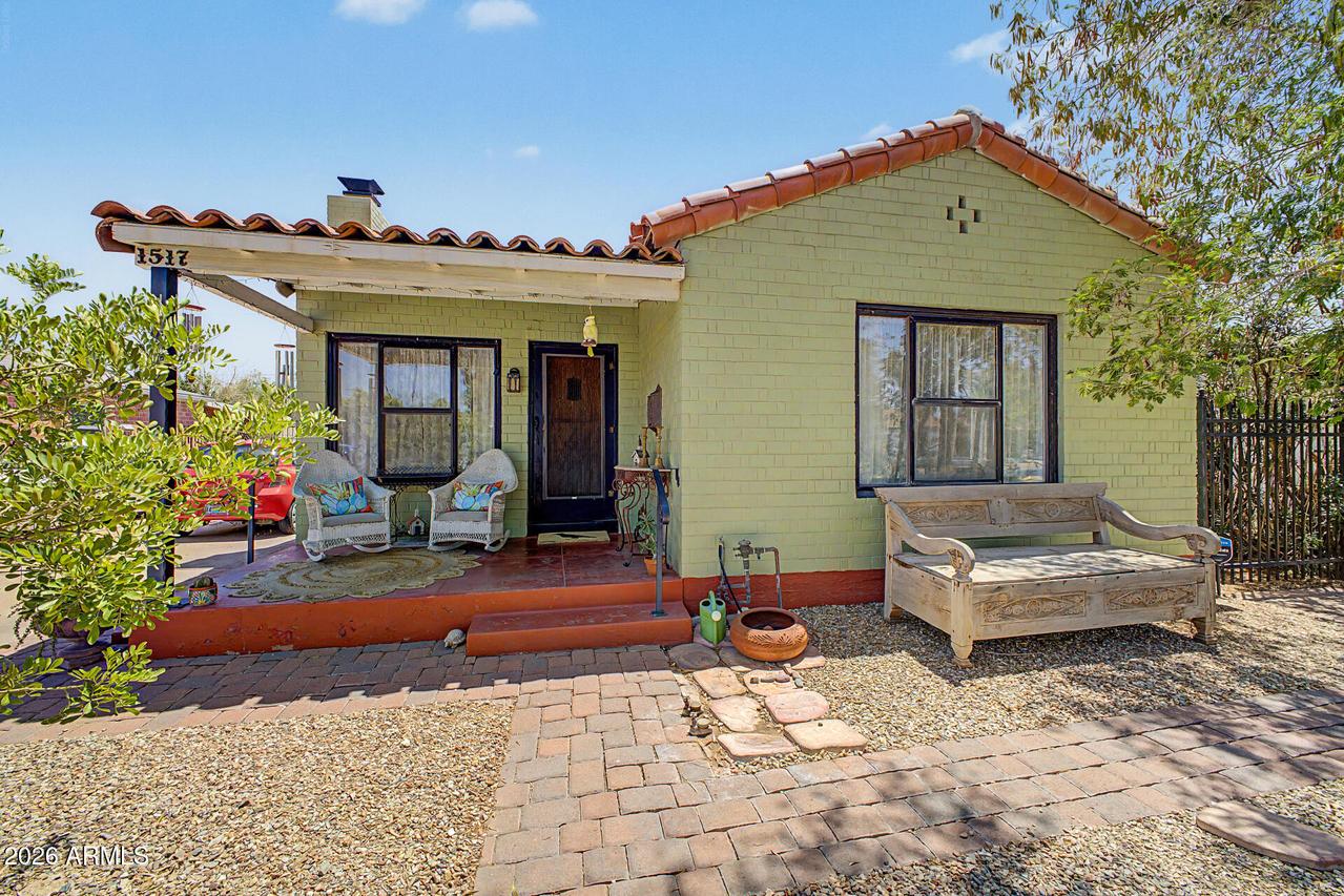 1517 W Willetta St., Phoenix, AZ 85007