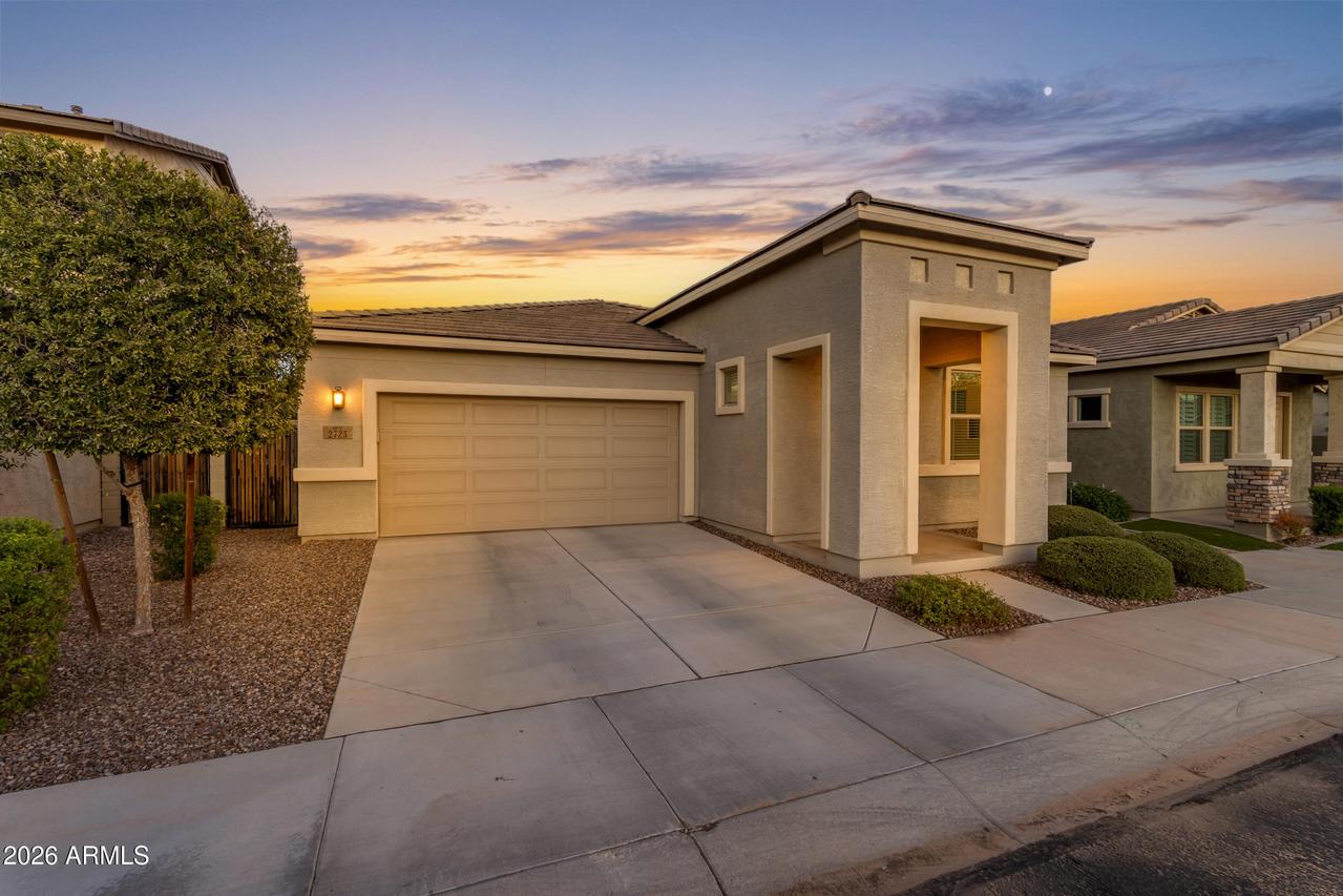 2725 S Eastridge, Mesa, AZ 85209
