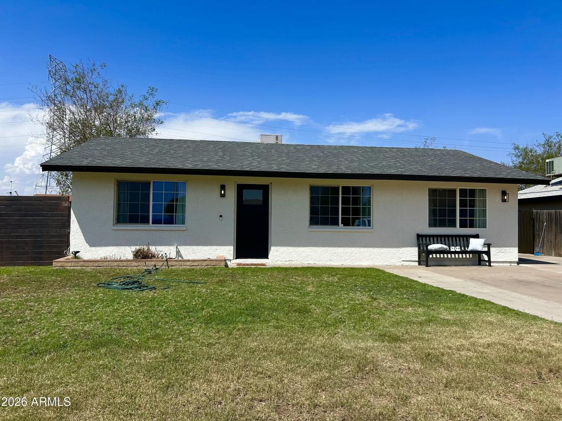 2410 E Contessa St., Mesa, AZ 85213