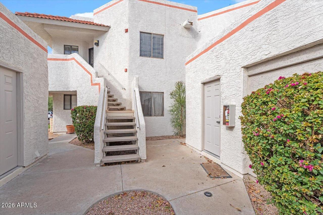 935 N Granite Reef Rd. #102, Scottsdale, AZ 85257