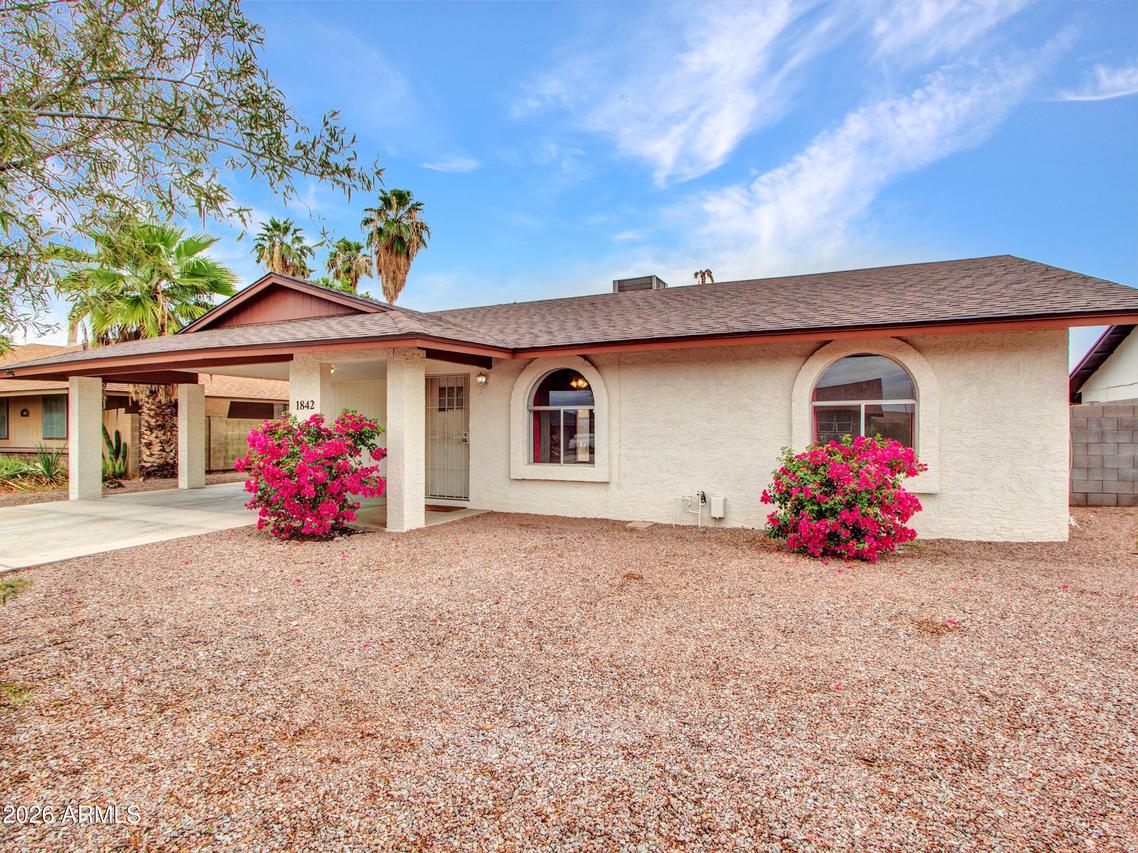 1842 E Grove Cir., Mesa, AZ 85204