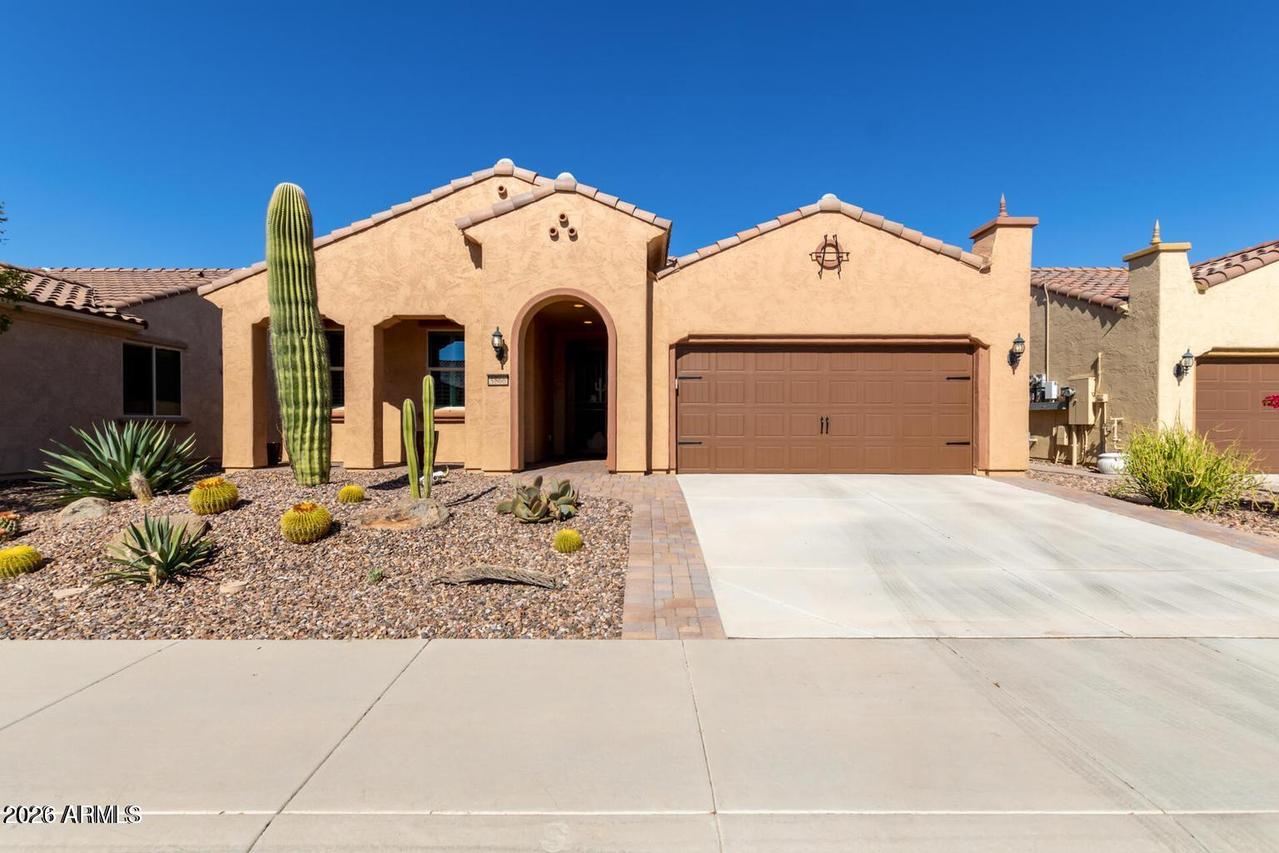 5866 W Cactus Wren Way, Florence, AZ 85132