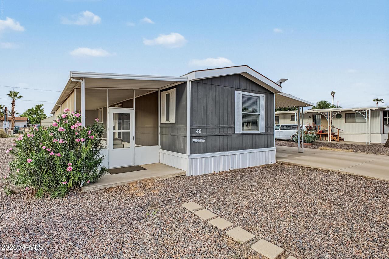 156 N Hawes Rd. #40, Mesa, AZ 85207