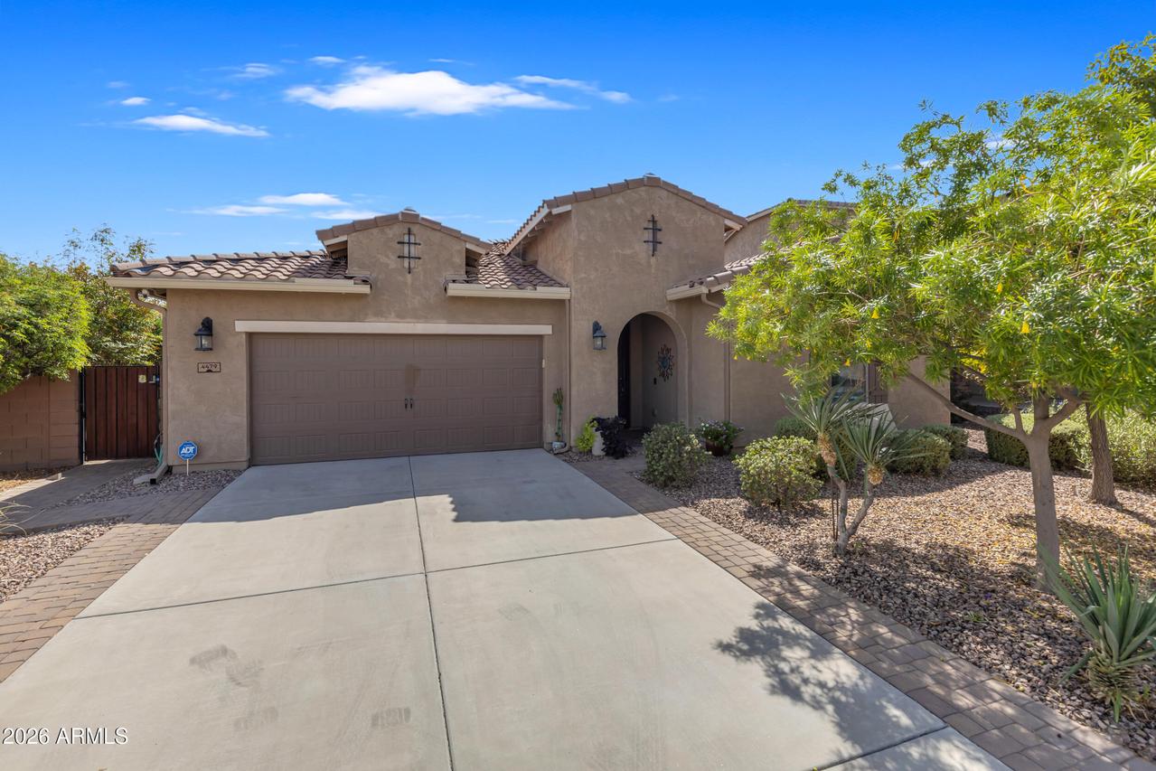 4479 W Goldmine Mountain Dr., San Tan Valley, AZ 85144