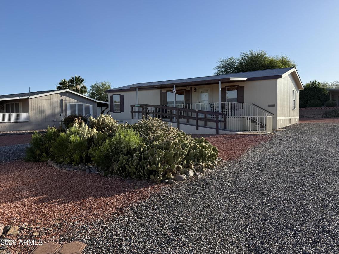 30848 S Running Horse Rd. #16, Congress, AZ 85332