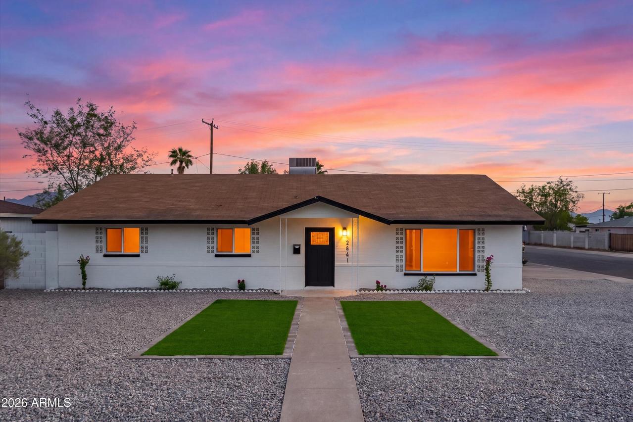 2841 W Campbell Ave., Phoenix, AZ 85017