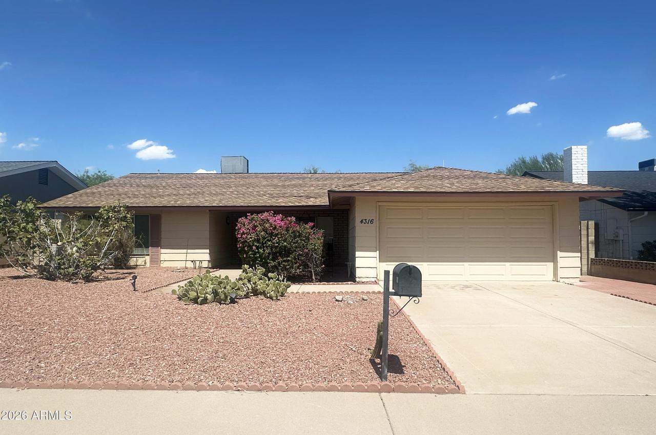 4316 E Sacaton St., Phoenix, AZ 85044