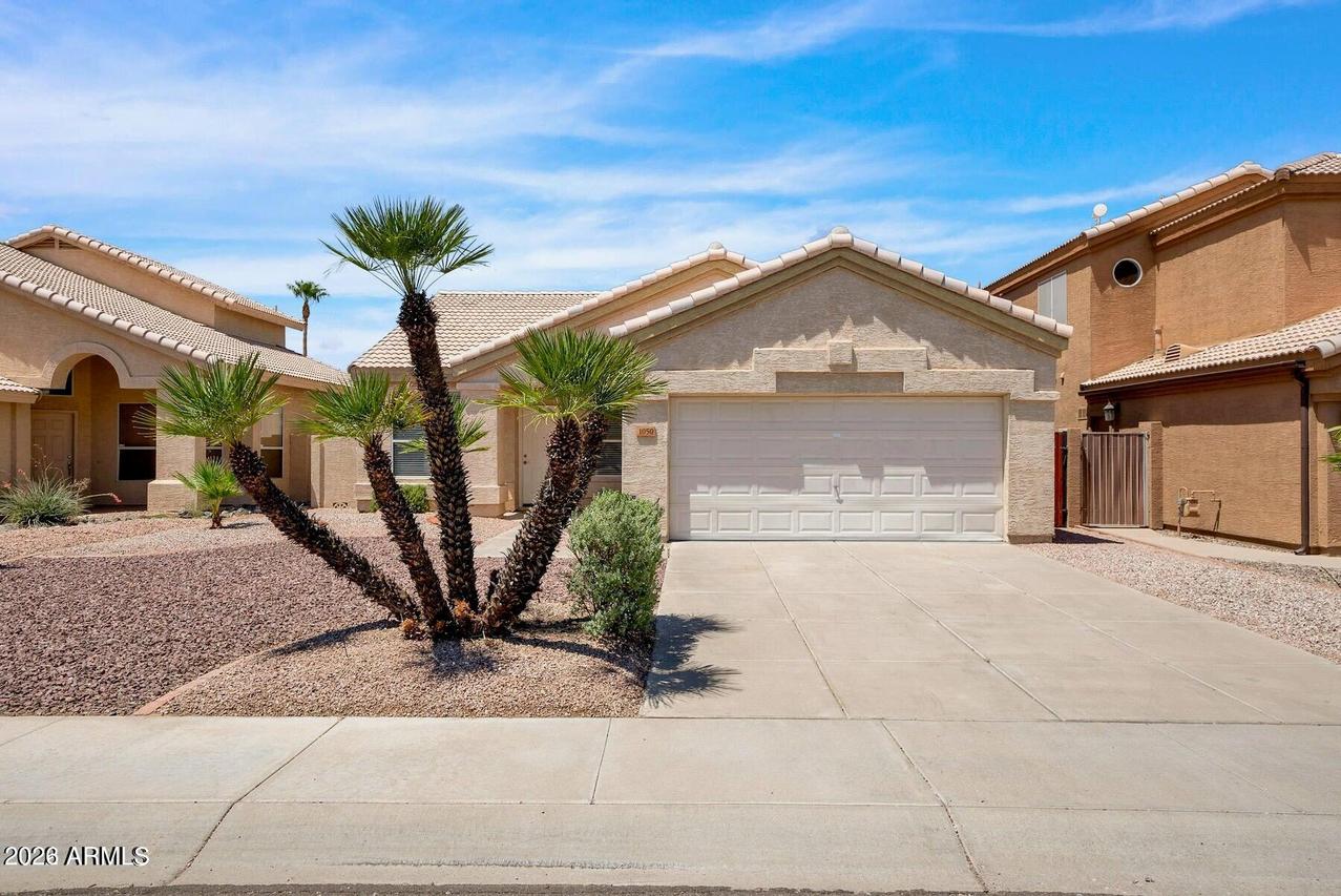 1050 W Whitten St., Chandler, AZ 85224