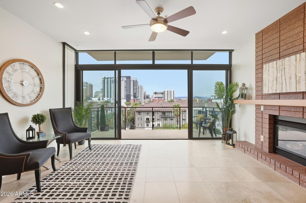 208 W Portland St. #655, Phoenix, AZ 85003