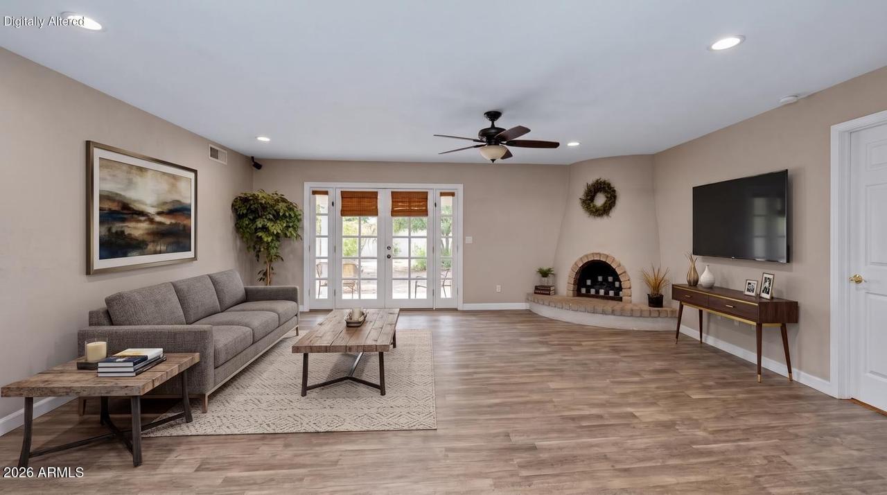14256 N 60th St., Scottsdale, AZ 85254