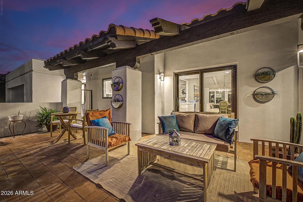 3169 E Berridge Ln., Phoenix, AZ 85016