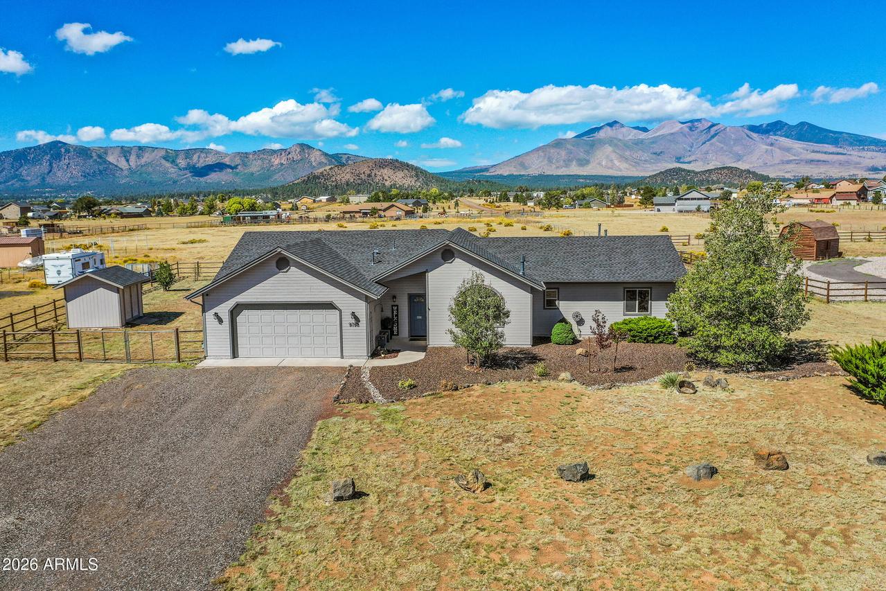 9798 N Bryant Rd., Flagstaff, AZ 86004