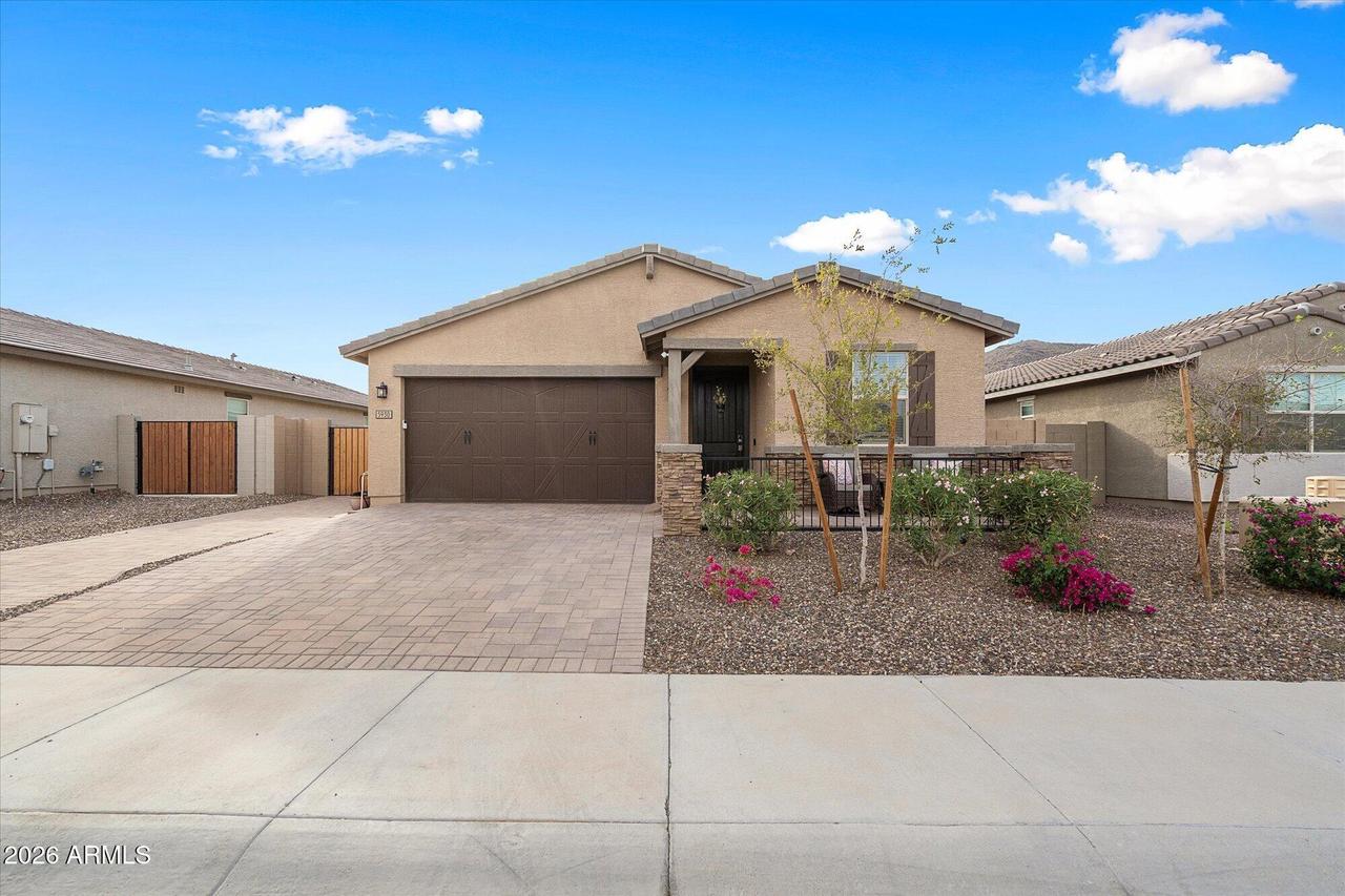 5930 N 202nd Ln., Litchfield Park, AZ 85340