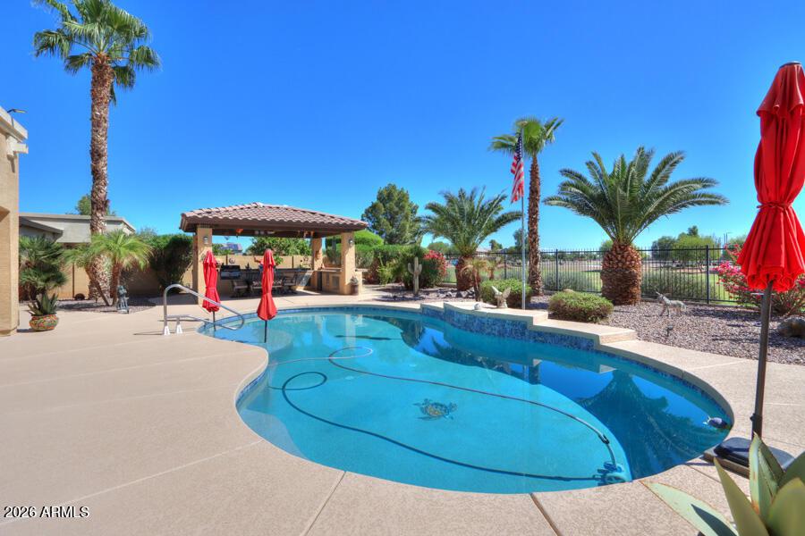 19113 N Falcon Ln., Maricopa, AZ 85138