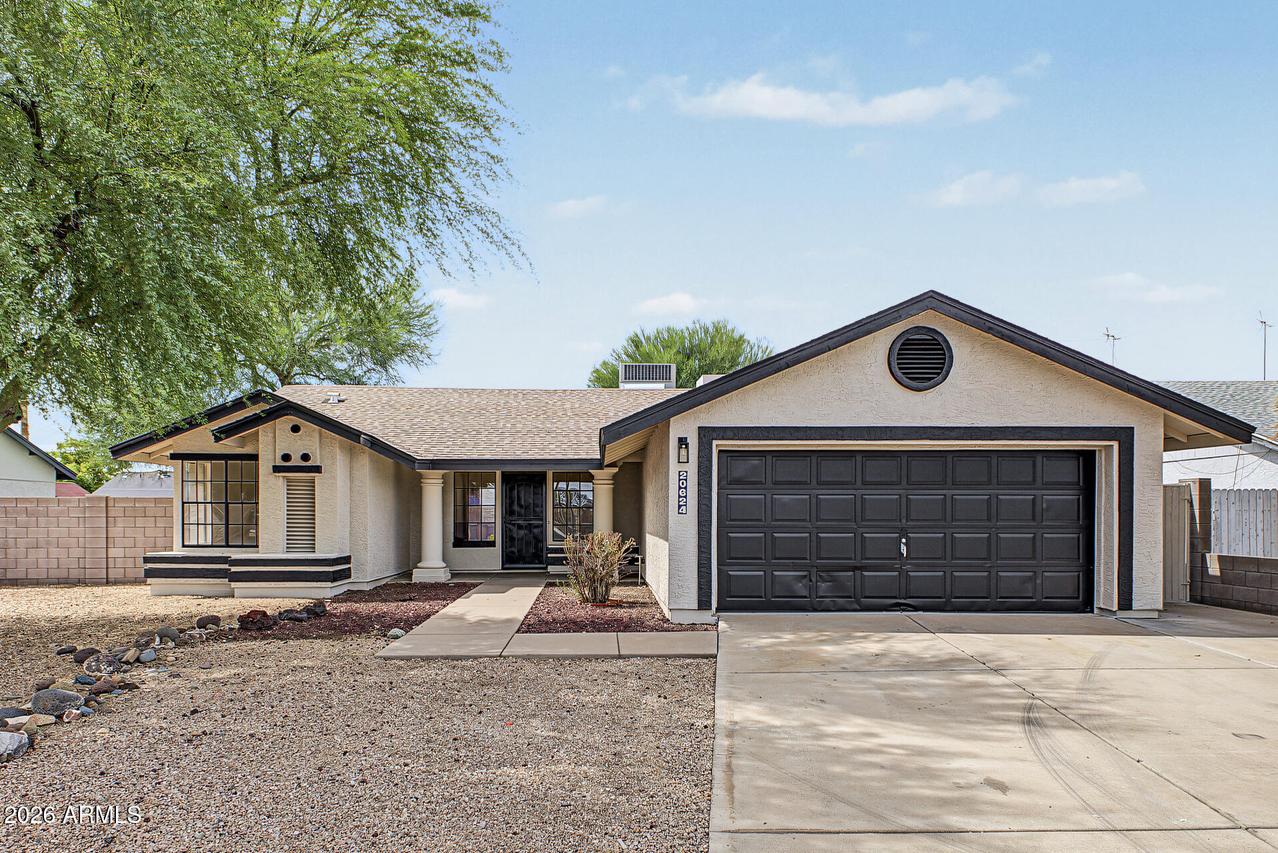 20624 N 3rd Ave., Phoenix, AZ 85027