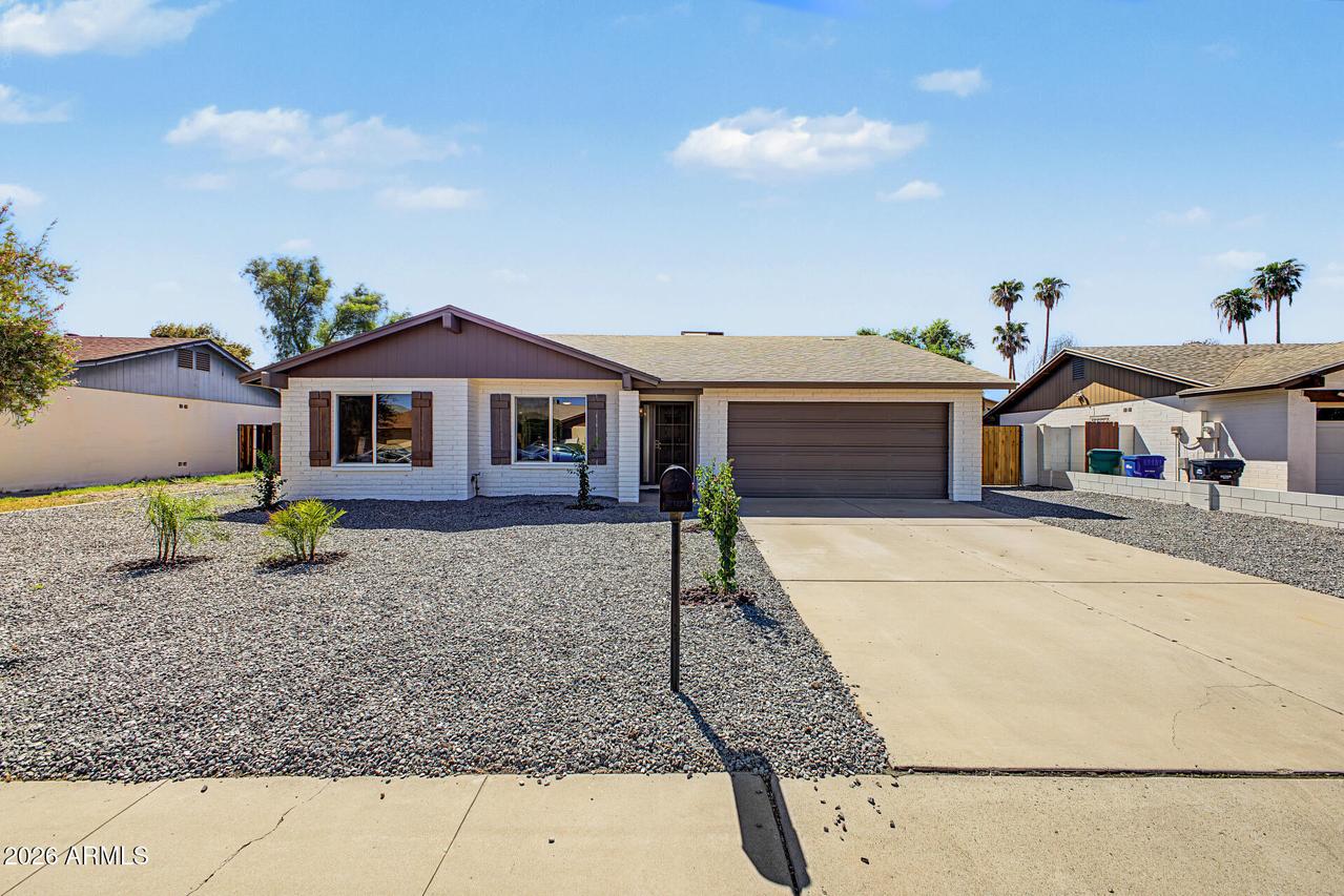 951 W Lindner Ave., Mesa, AZ 85210