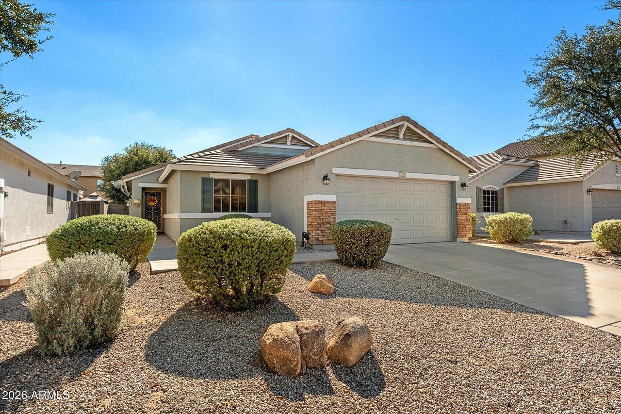 1825 W Desert Hills Dr., San Tan Valley, AZ 85144