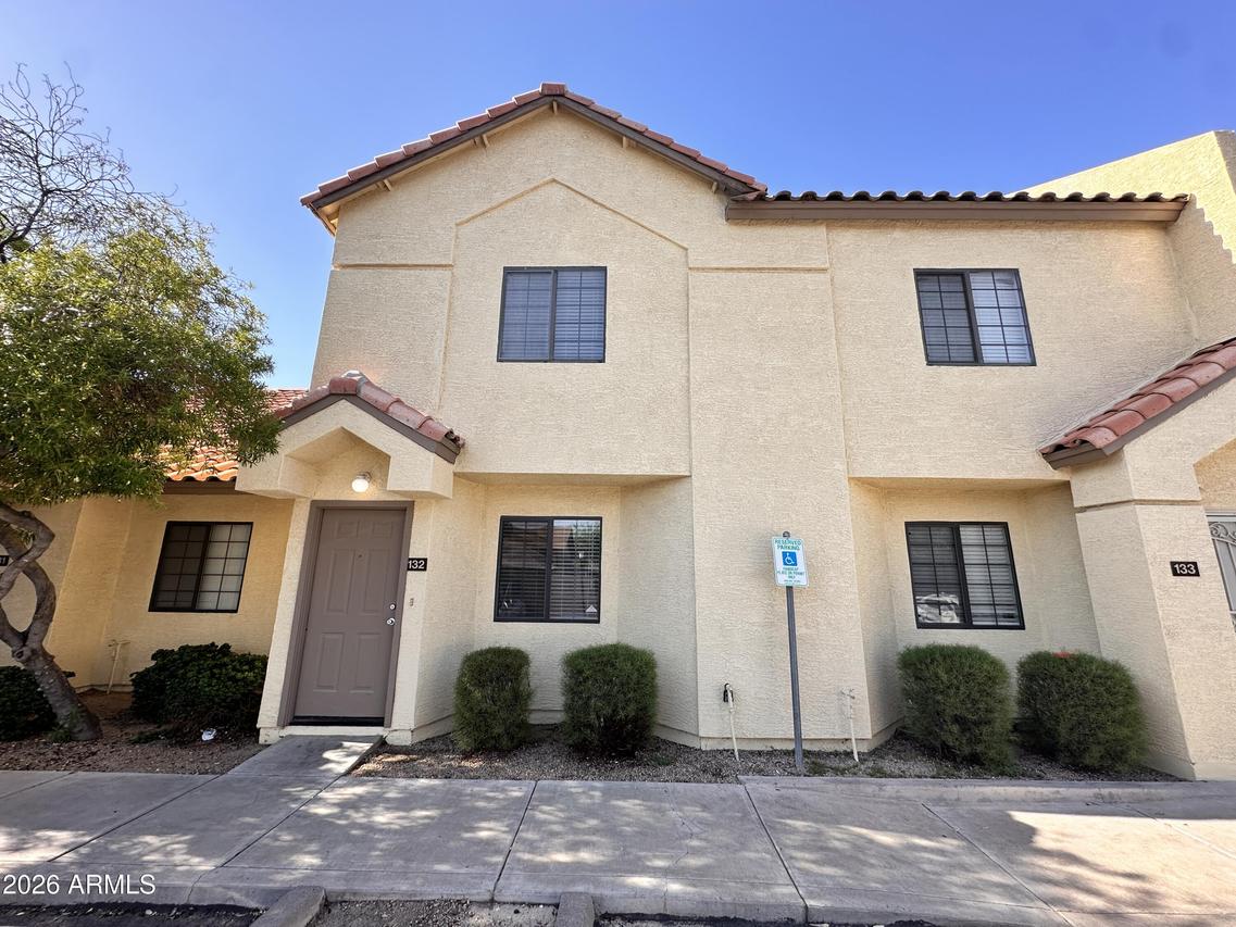 455 S Mesa Dr. #132, Mesa, AZ 85210