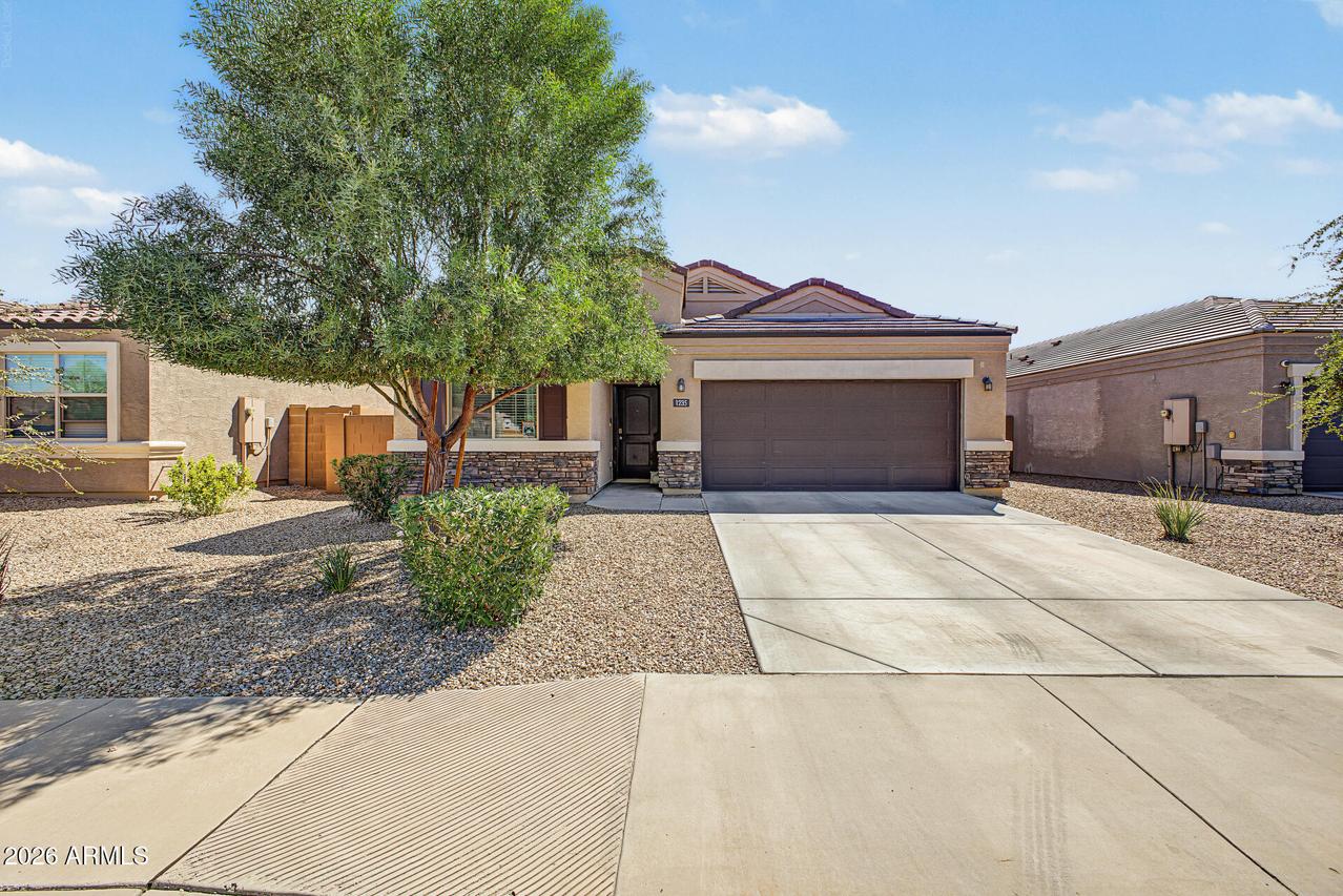 1235 E Thomas Dr., Casa Grande, AZ 85122