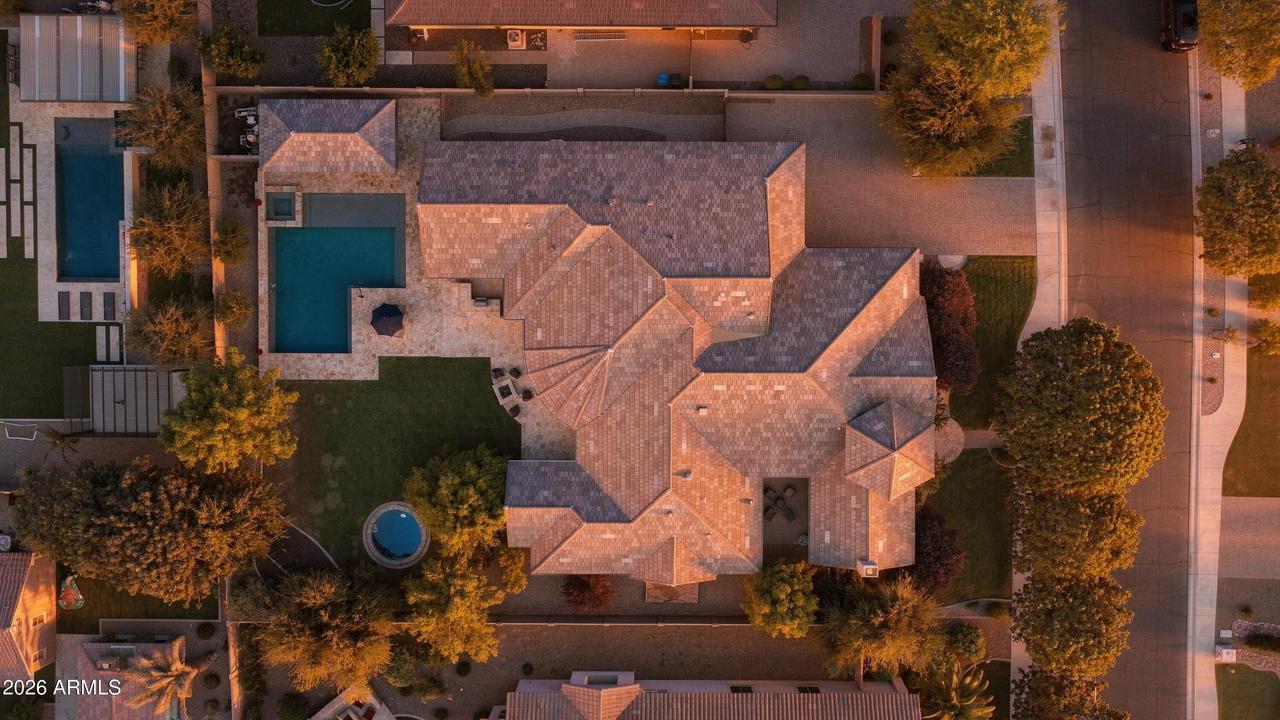 2103 E Crescent Way, Gilbert, AZ 85298