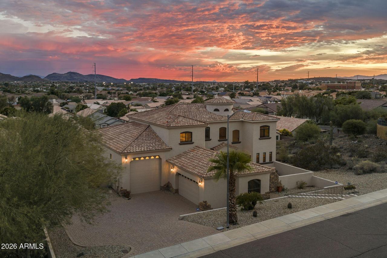 2109 E Kerry Ln., Phoenix, AZ 85024