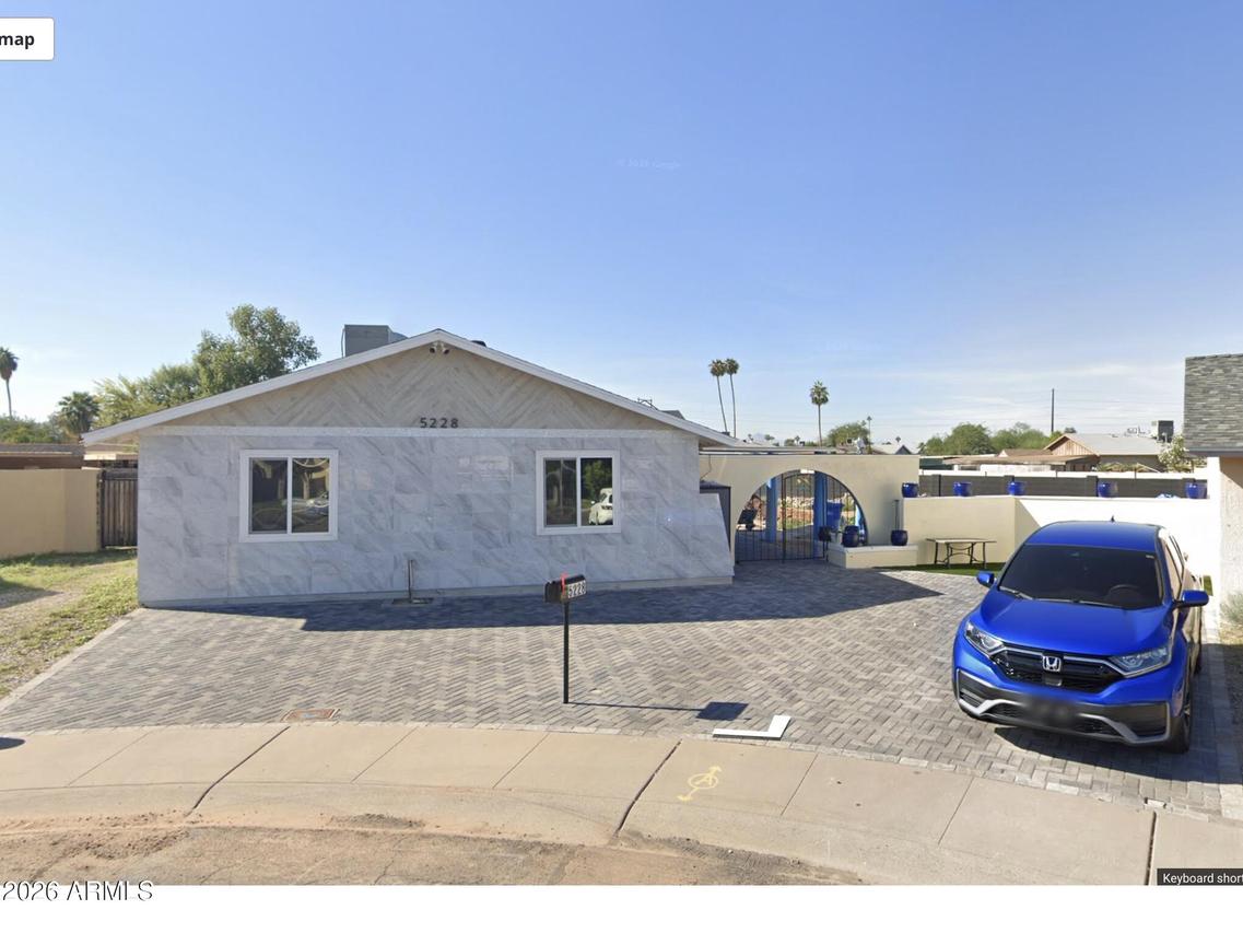 5228 S 47th St., Phoenix, AZ 85040