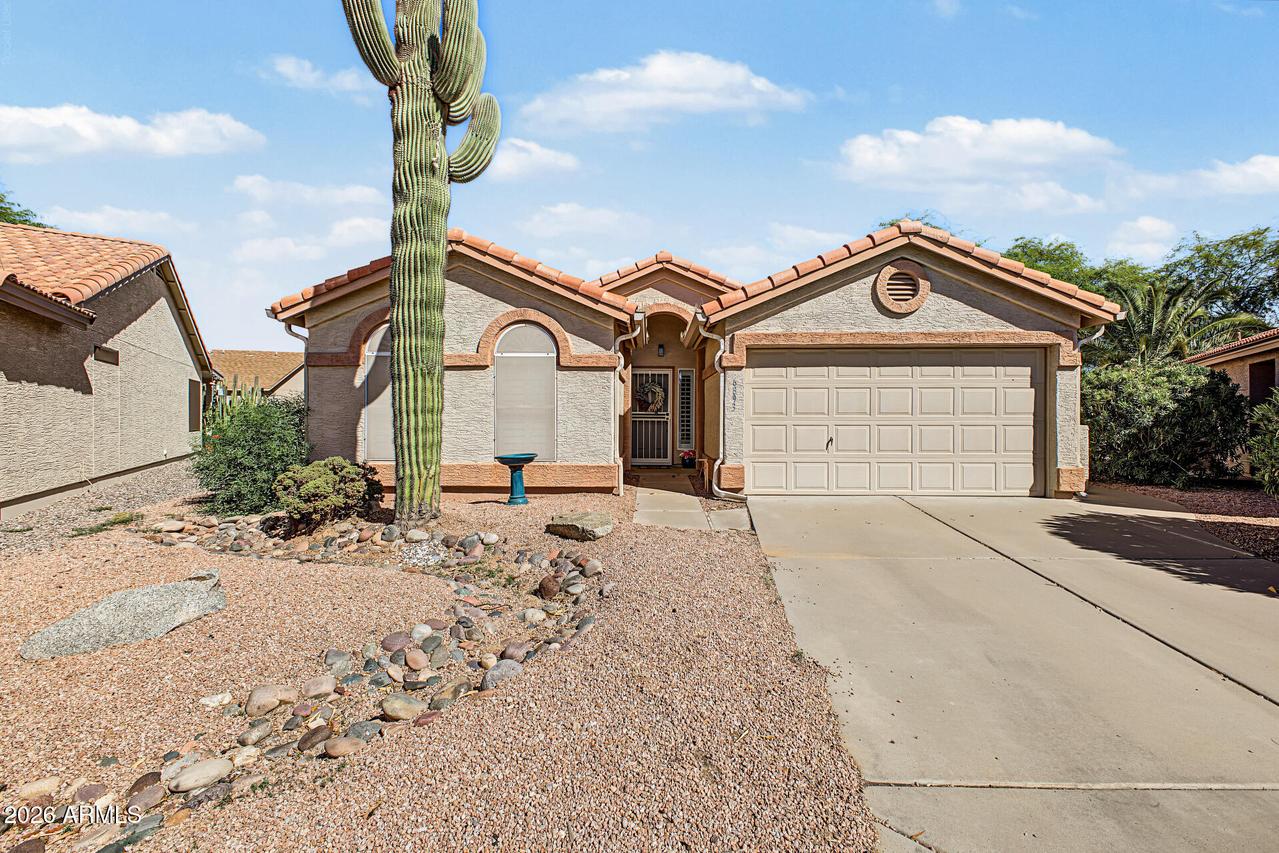 6893 S Lake Forest Ct., Chandler, AZ 85249