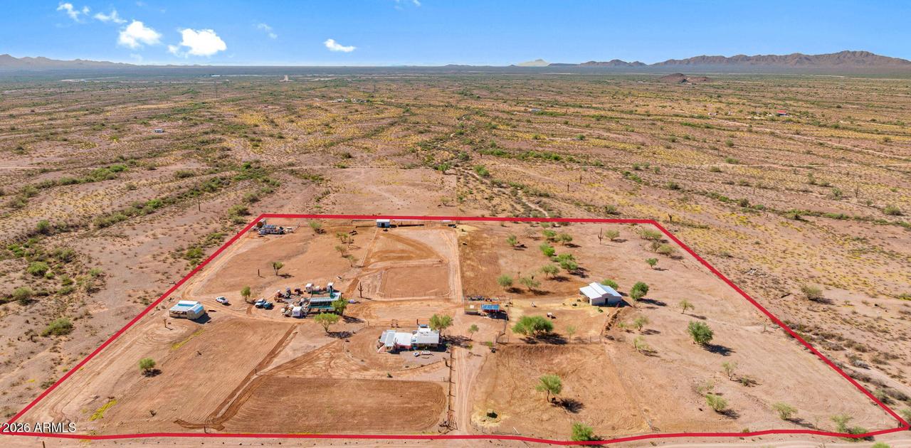 33639 W Carefree Hwy., Wickenburg, AZ 85390