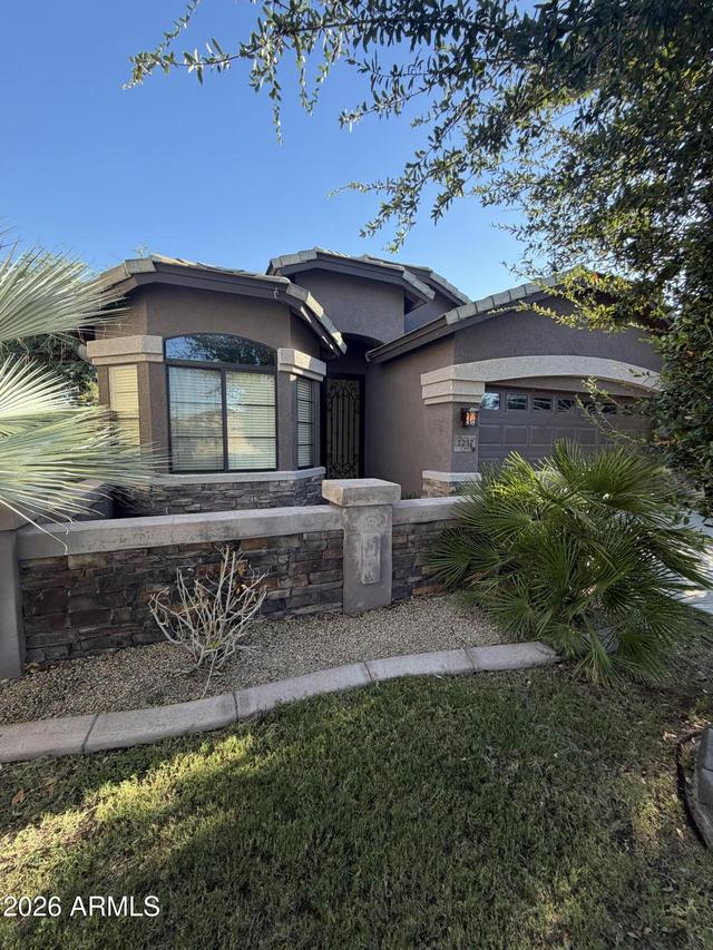 2237 W Carolina Dr., Phoenix, AZ 85023