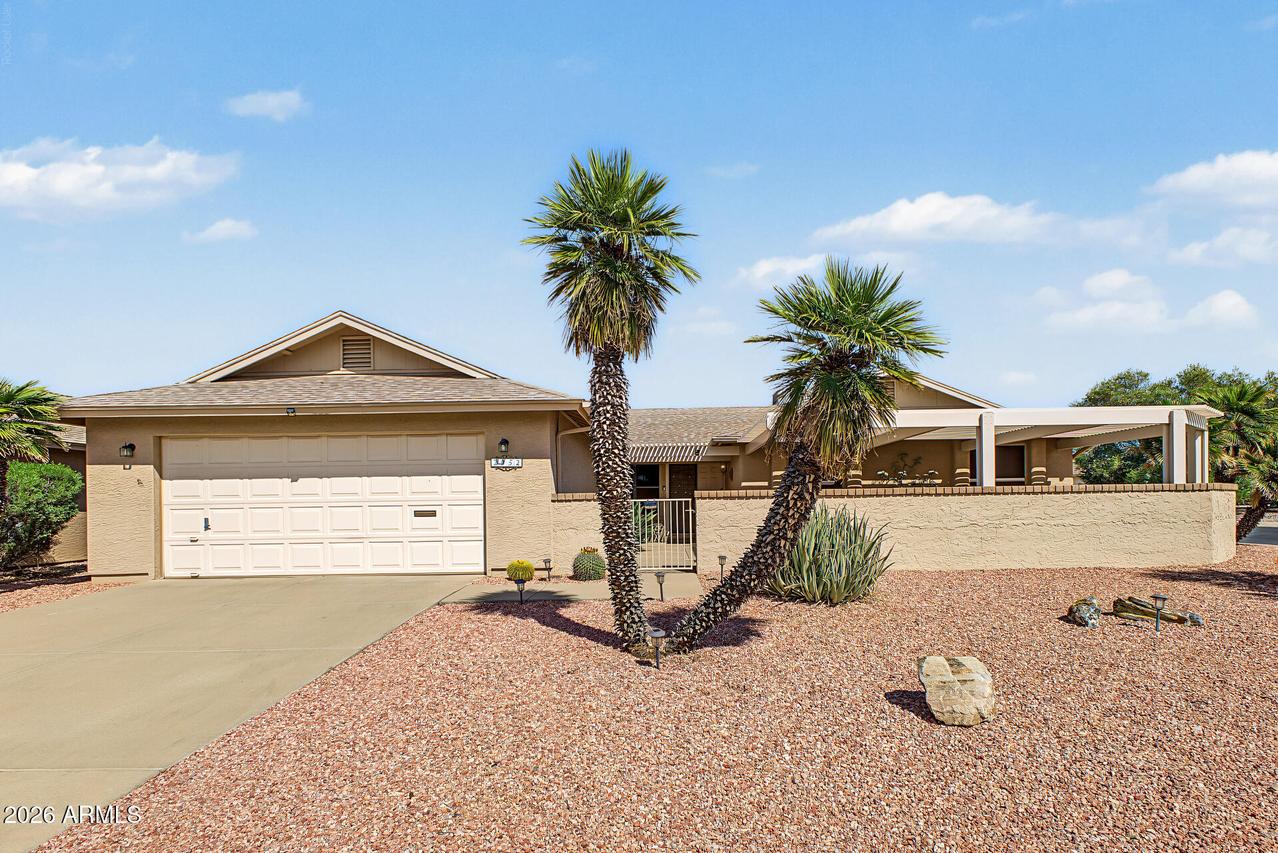2052 Leisure World, Mesa, AZ 85206