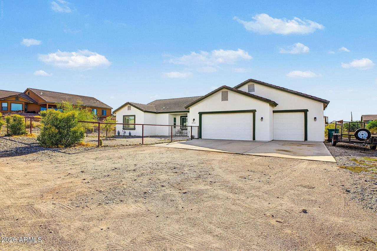 28344 N Blue Bird Rd., San Tan Valley, AZ 85144
