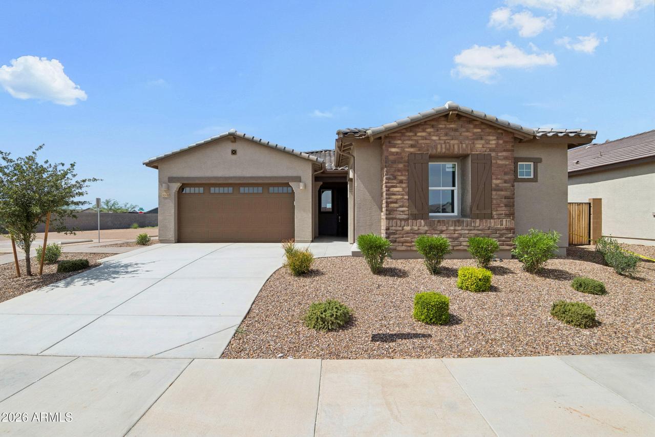 32620 N Birchwood Dr., San Tan Valley, AZ 85143