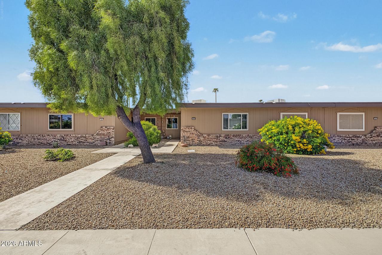 13816 N 110th Ave., Sun City, AZ 85351