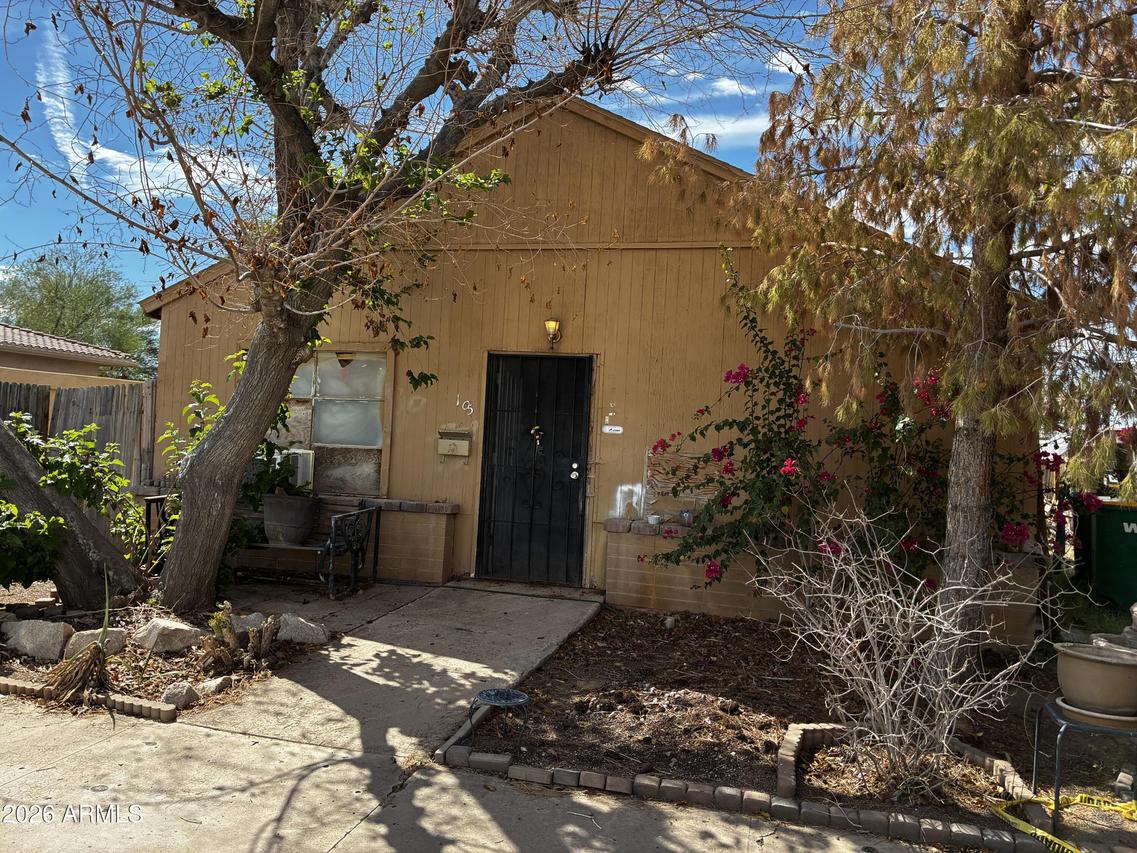 105 E 4th St., Eloy, AZ 85131
