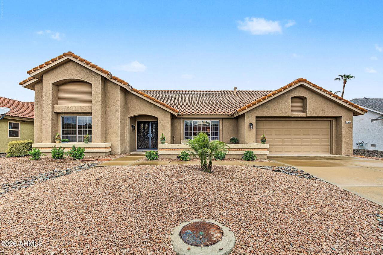 13706 W Sky Hawk Dr., Sun City West, AZ 85375