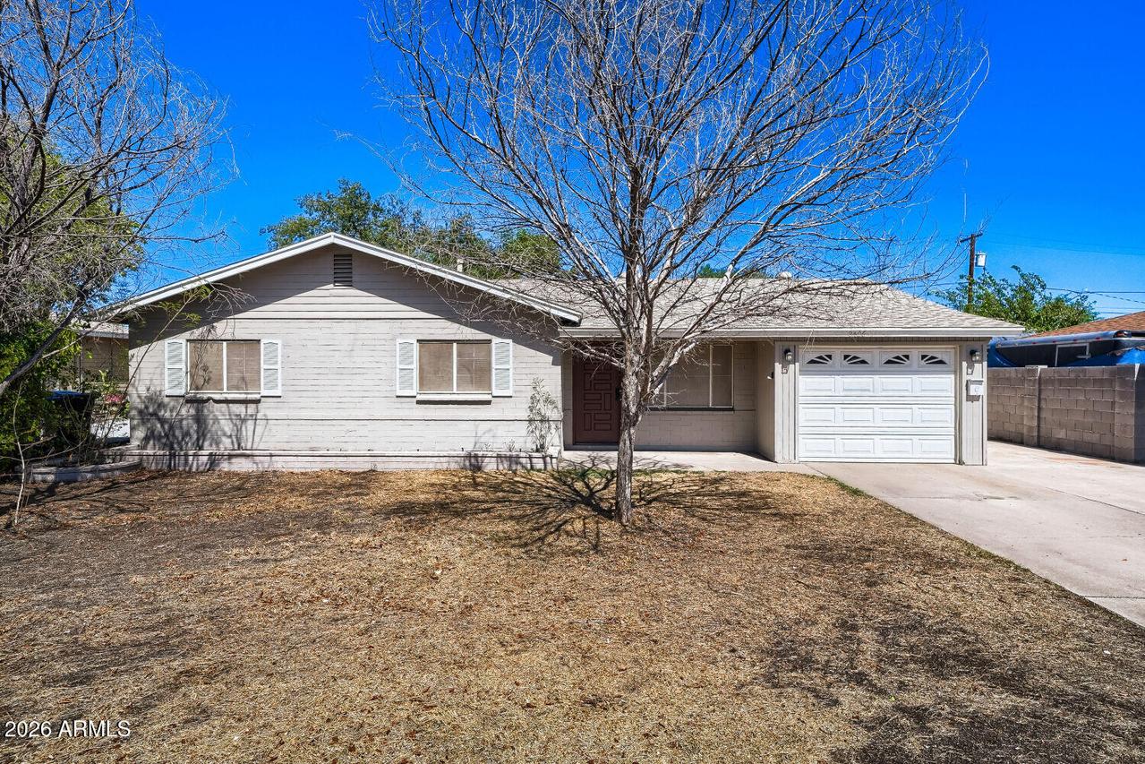 2406 W Marlette Ave., Phoenix, AZ 85015