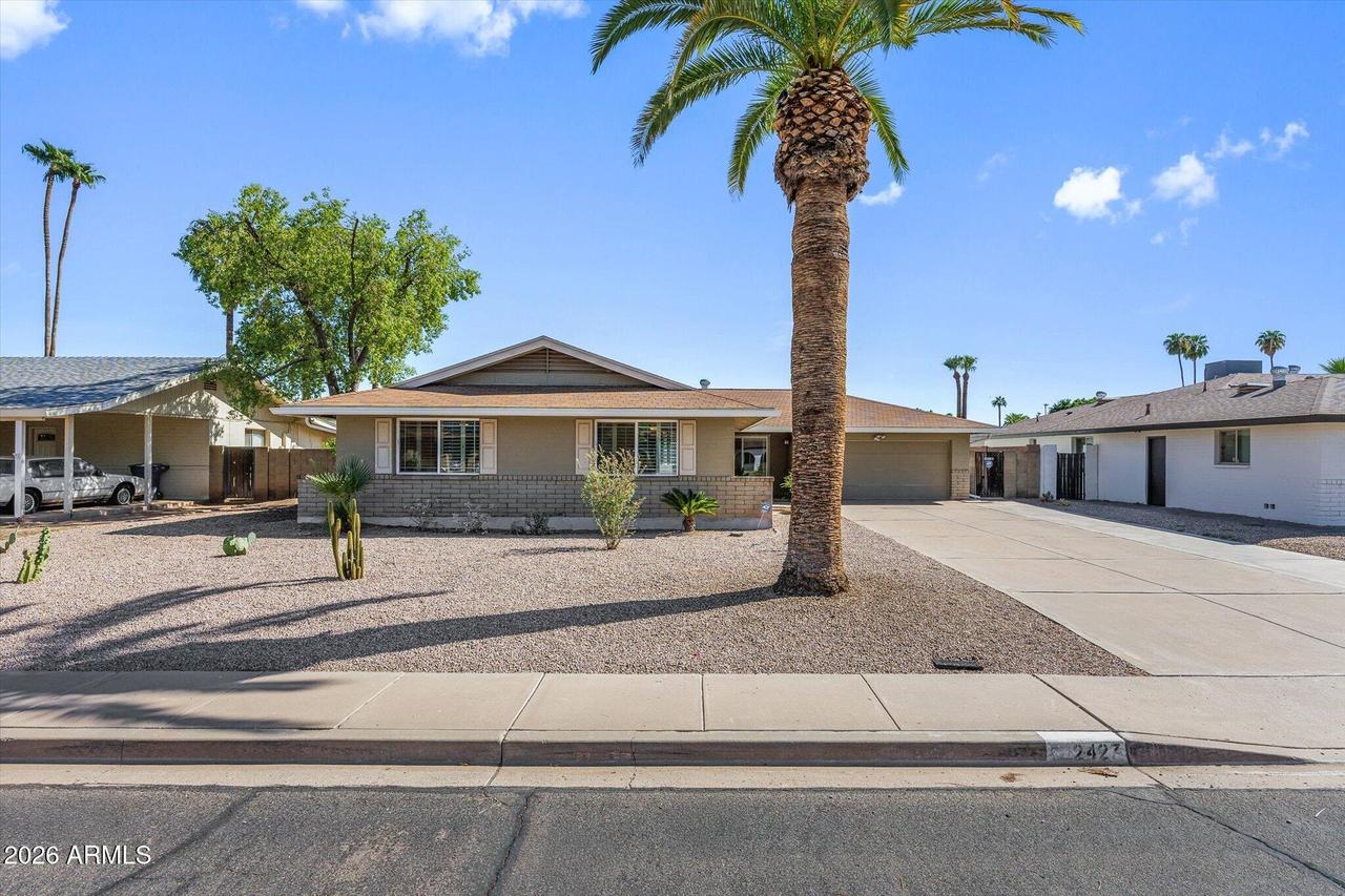 2427 E Del Rio Dr., Tempe, AZ 85282