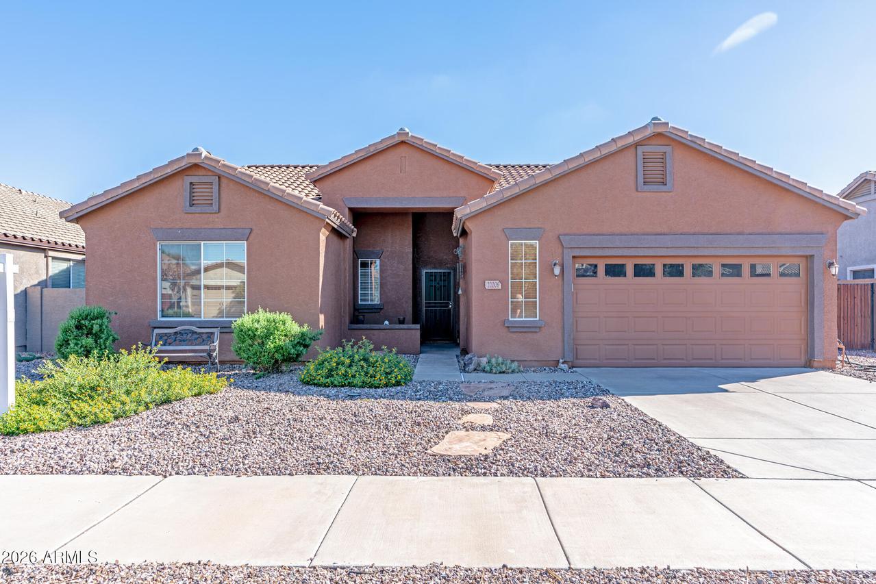 22009 E Calle De Flores, Queen Creek, AZ 85142