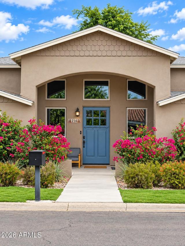 214 W Frier Dr., Phoenix, AZ 85021