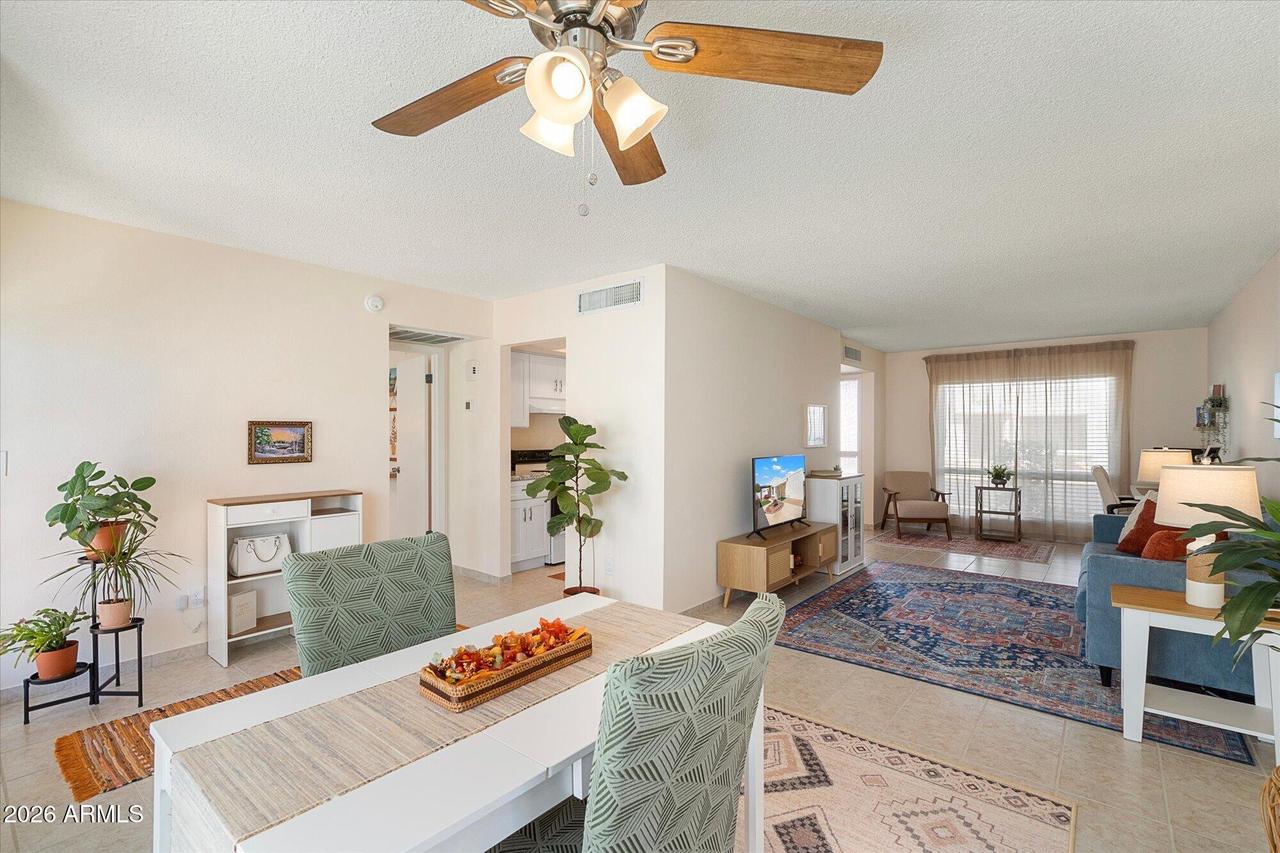 1007 E Villa Maria Dr., Phoenix, AZ 85022