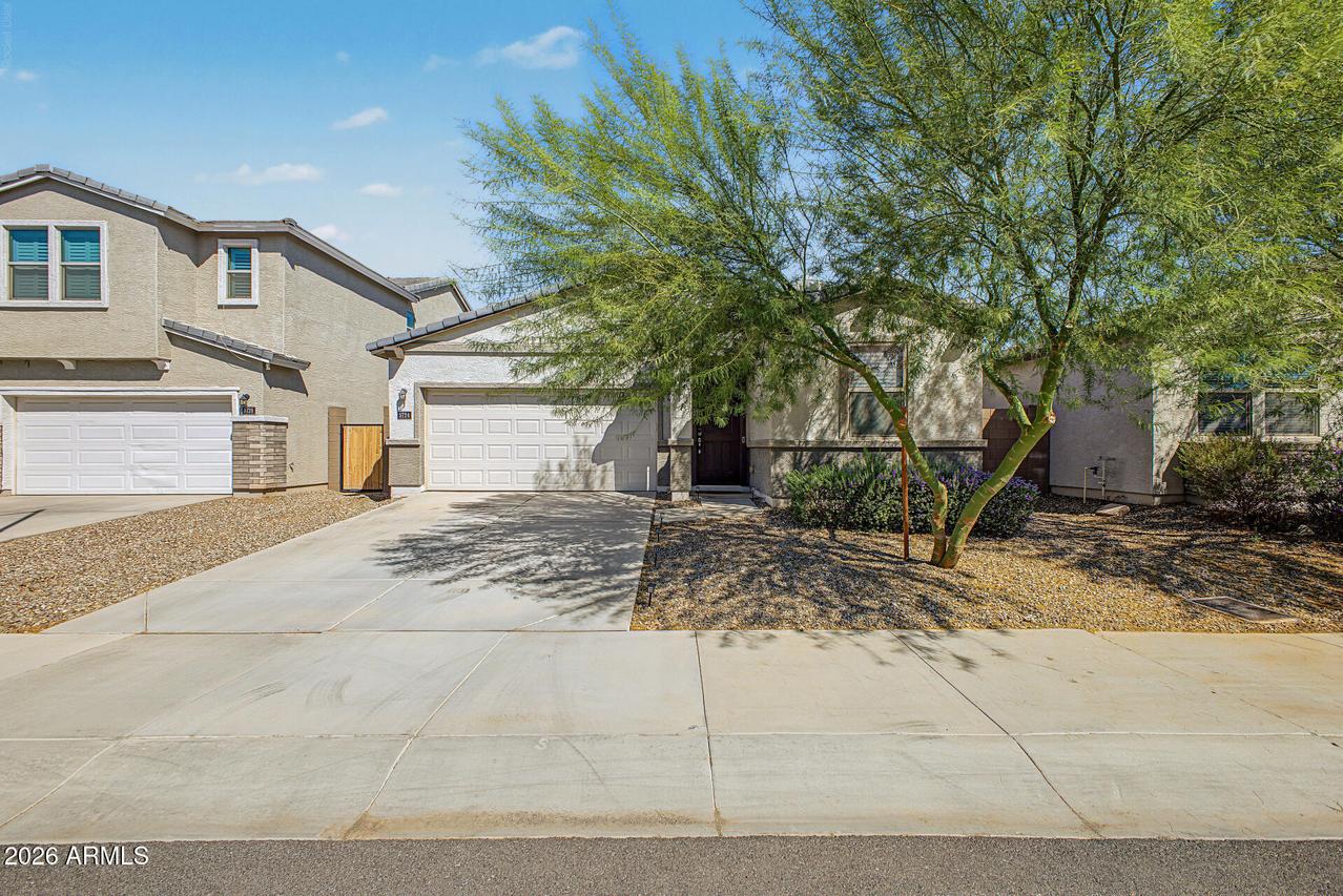 5724 W Encinas Ln., Phoenix, AZ 85043