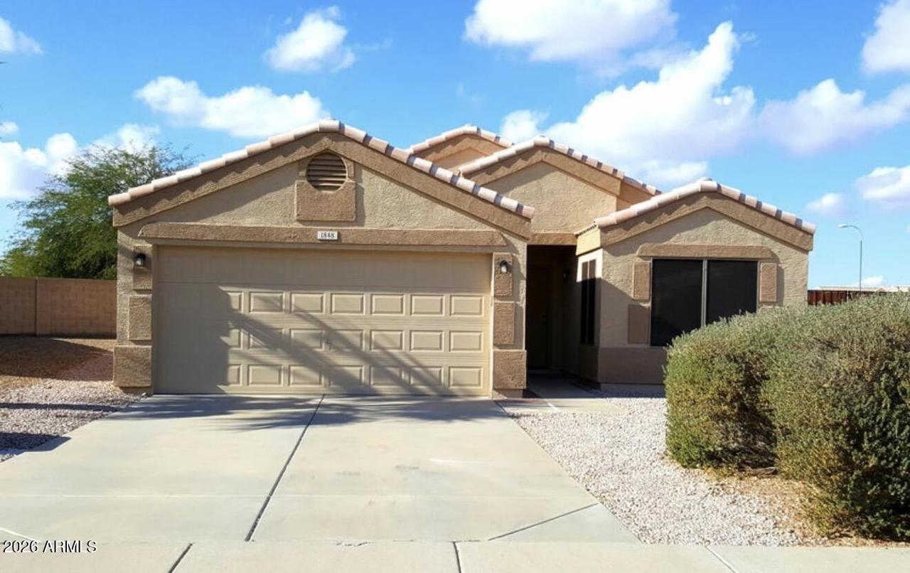 1848 S Valley Dr., Apache Junction, AZ 85120