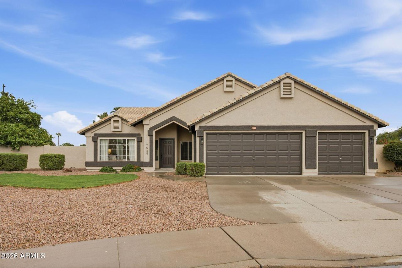 2565 S Brighton St., Mesa, AZ 85209