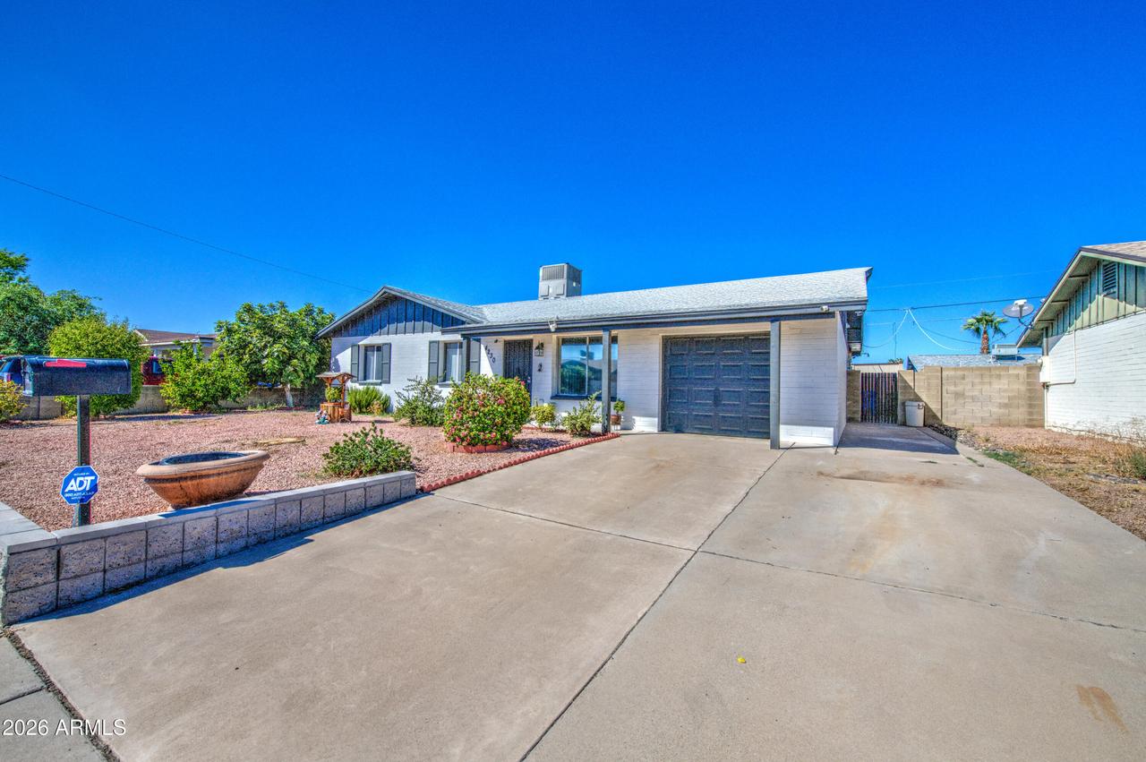 4230 W Kaler Dr., Phoenix, AZ 85051