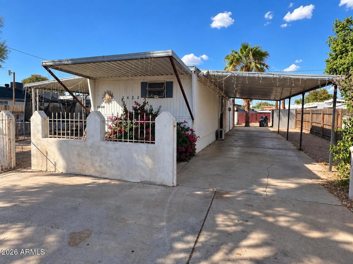 2622 E Sandra Ter., Phoenix, AZ 85032