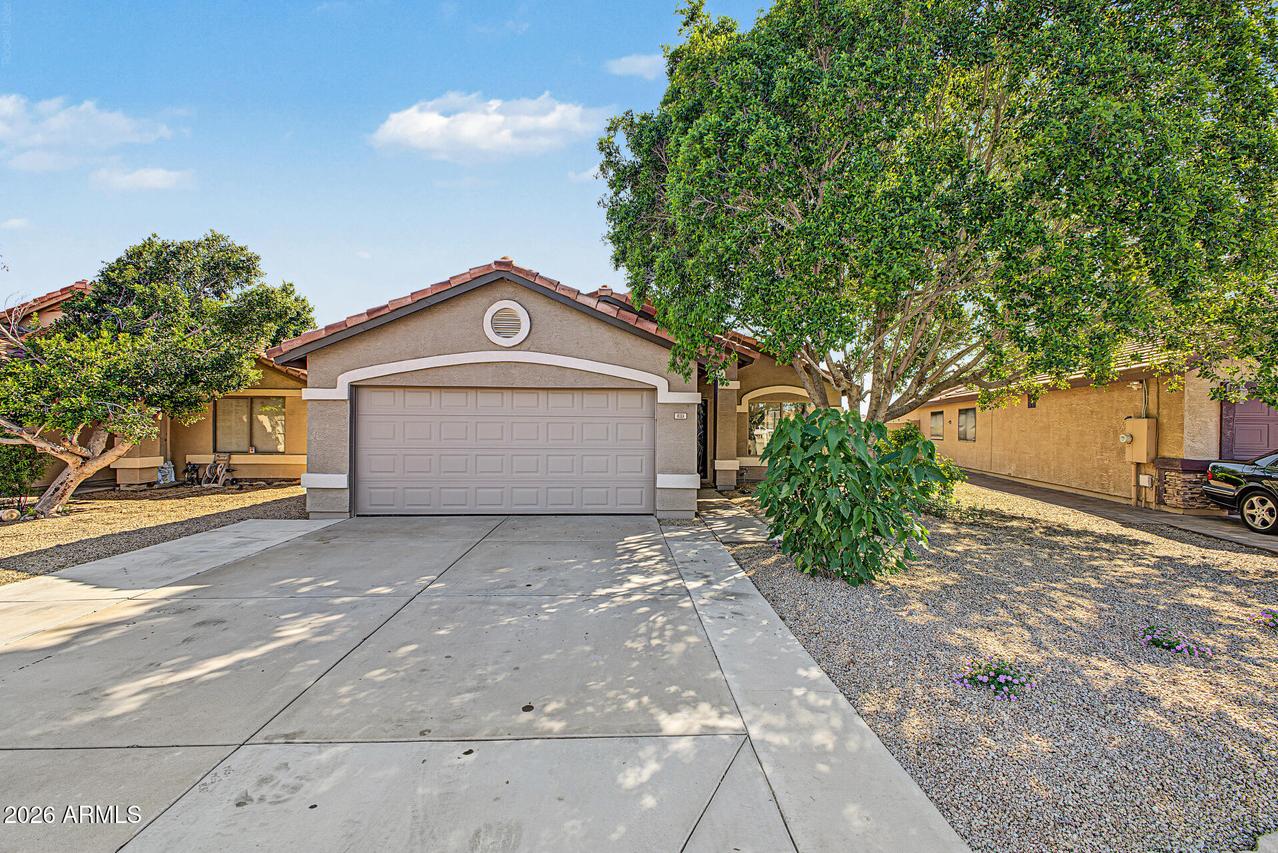 833 E Pima Ave., Apache Junction, AZ 85119