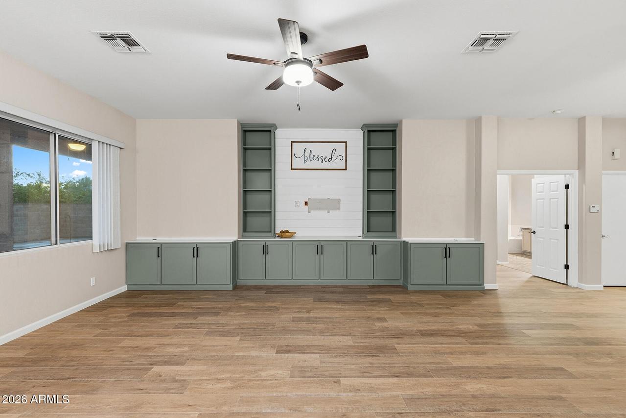 13611 W Tara Ln., Surprise, AZ 85374