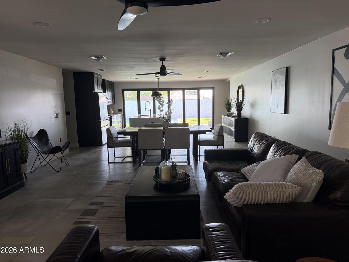 8233 E Monterosa St., Scottsdale, AZ 85251