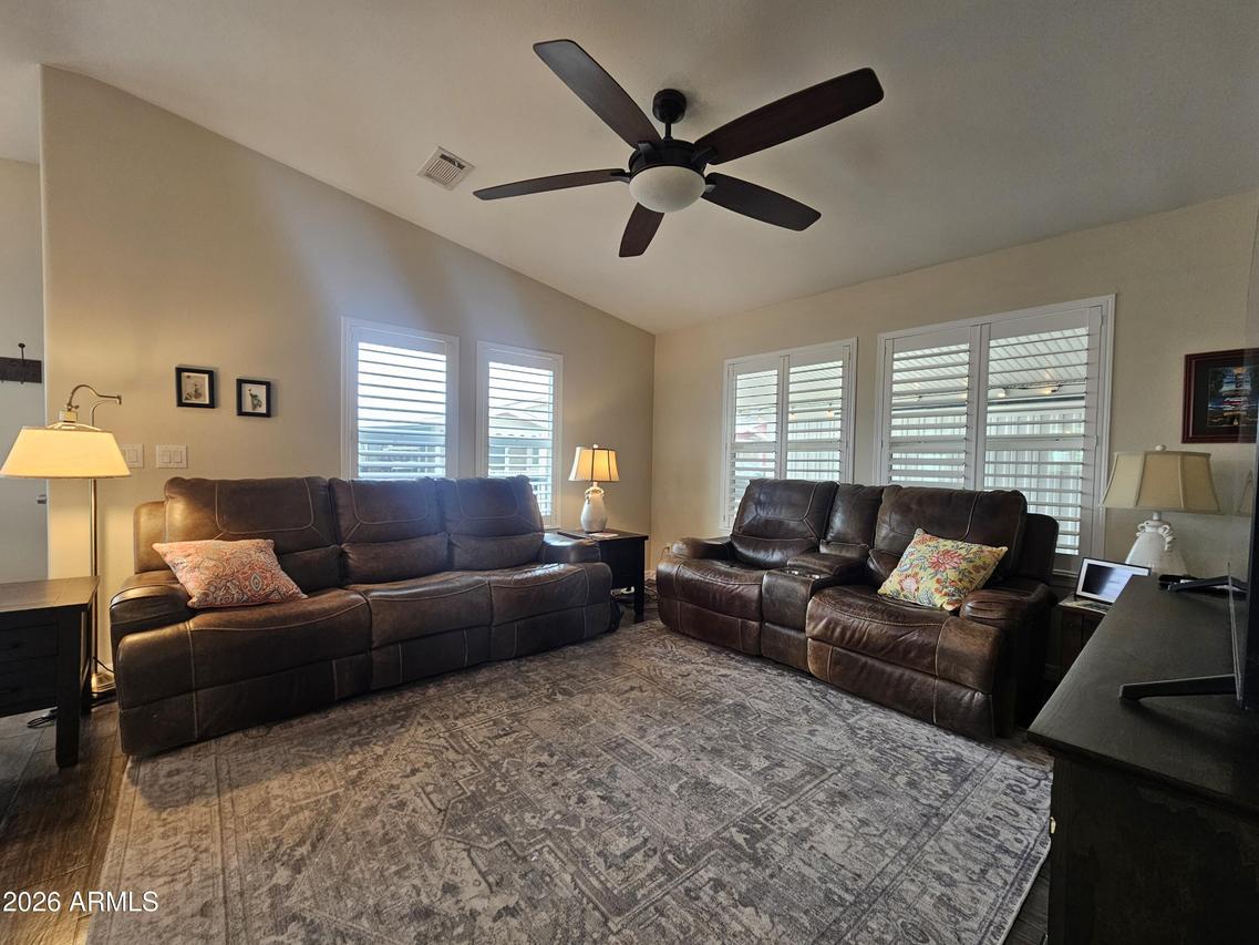 650 N Hawes Rd. #3711, Mesa, AZ 85207