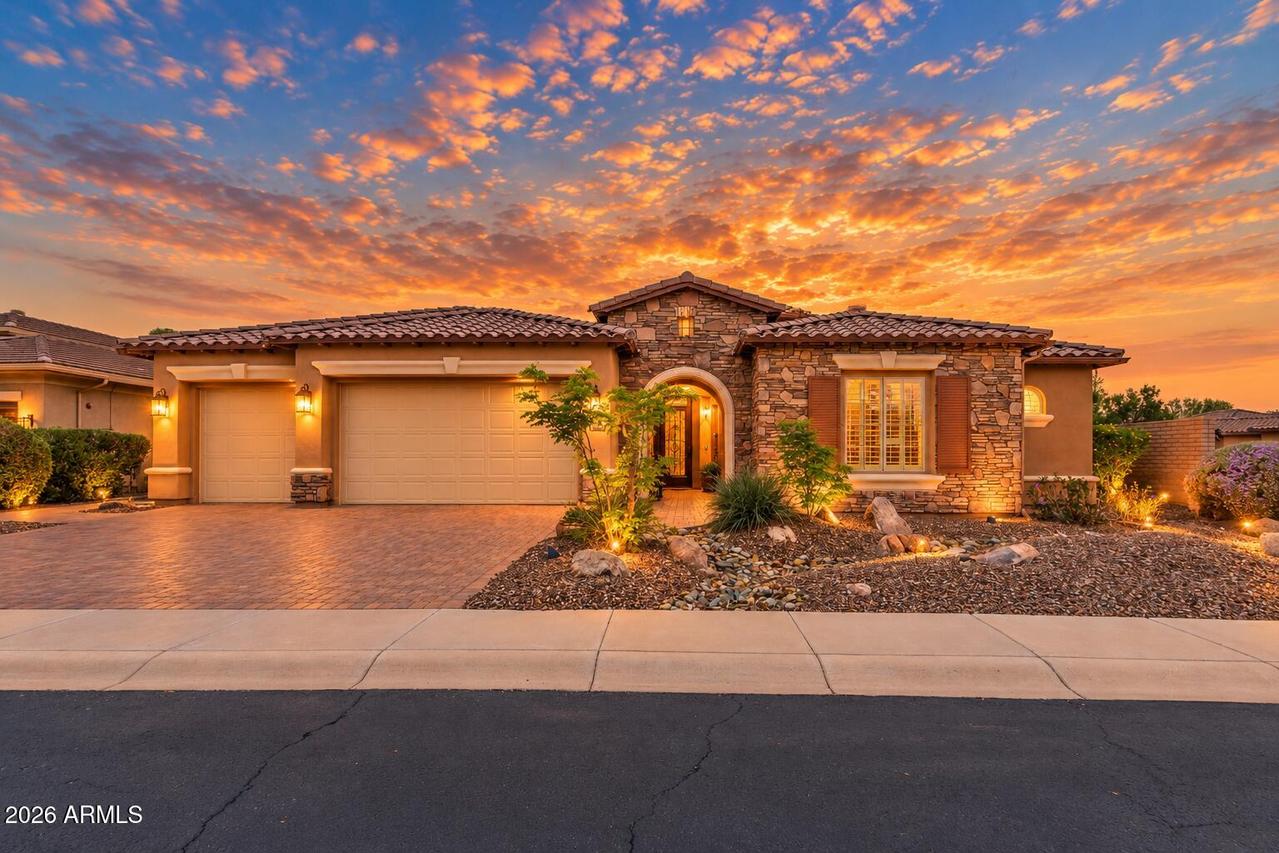 12061 W Miner Tr., Peoria, AZ 85383